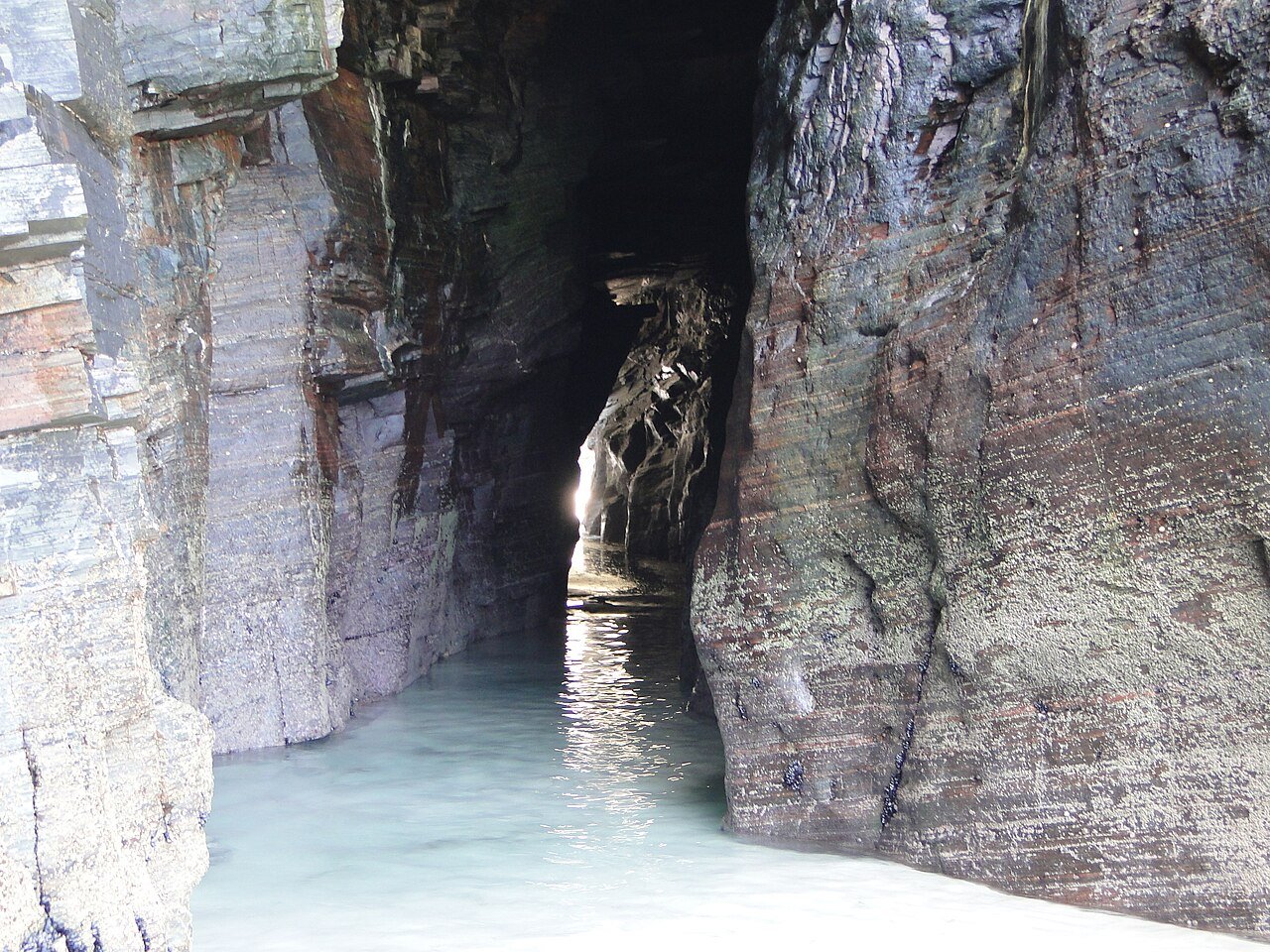 Foto de As Catedrais por @baseline_wikimedia