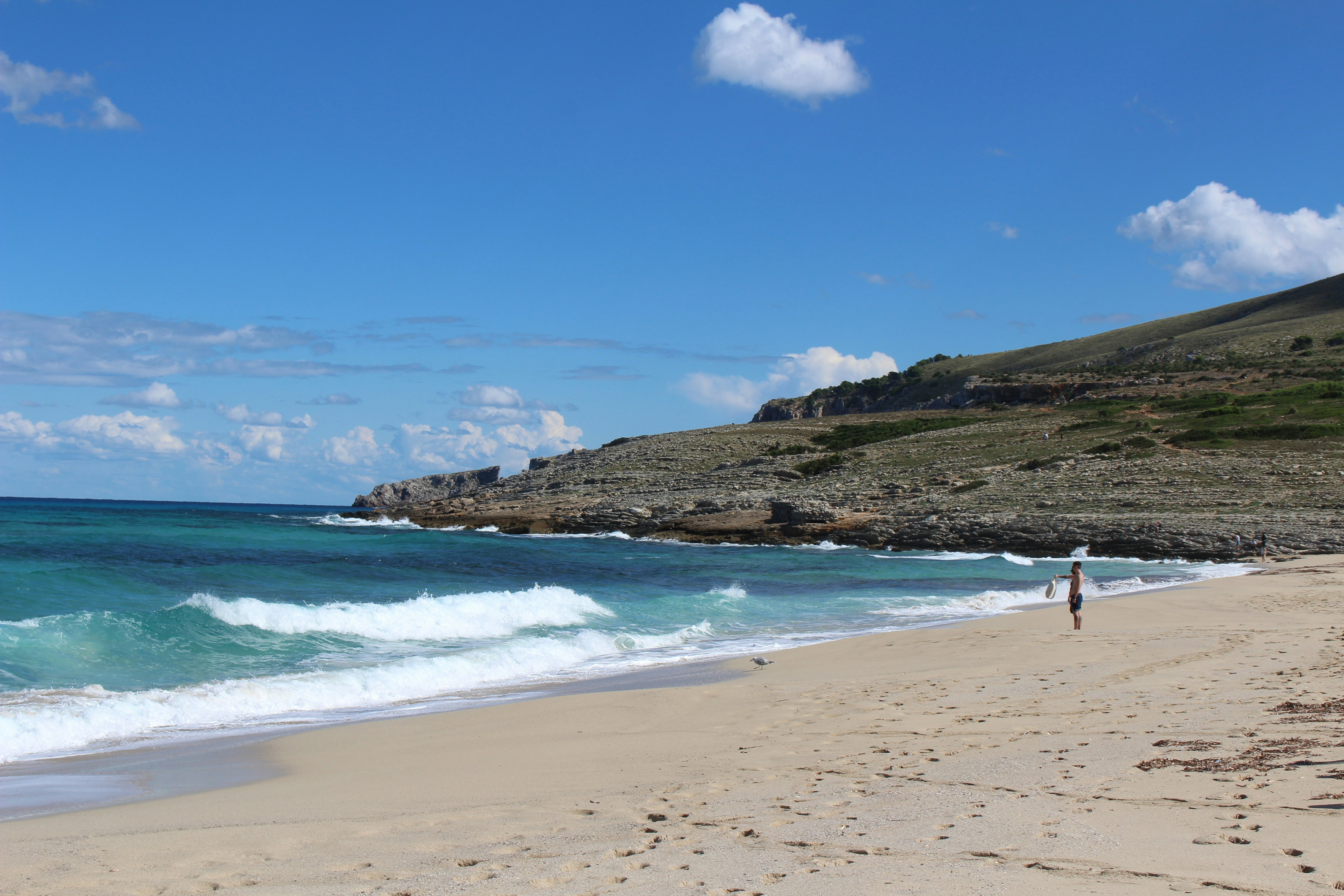 Foto de Cala Mesquida por @baseline_unsplash