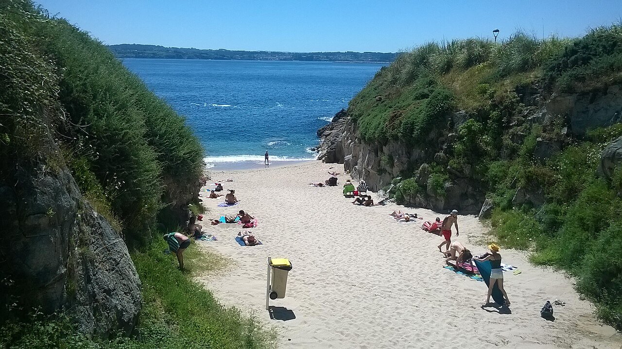 Foto de Playa De Adormideras por @baseline_wikimedia