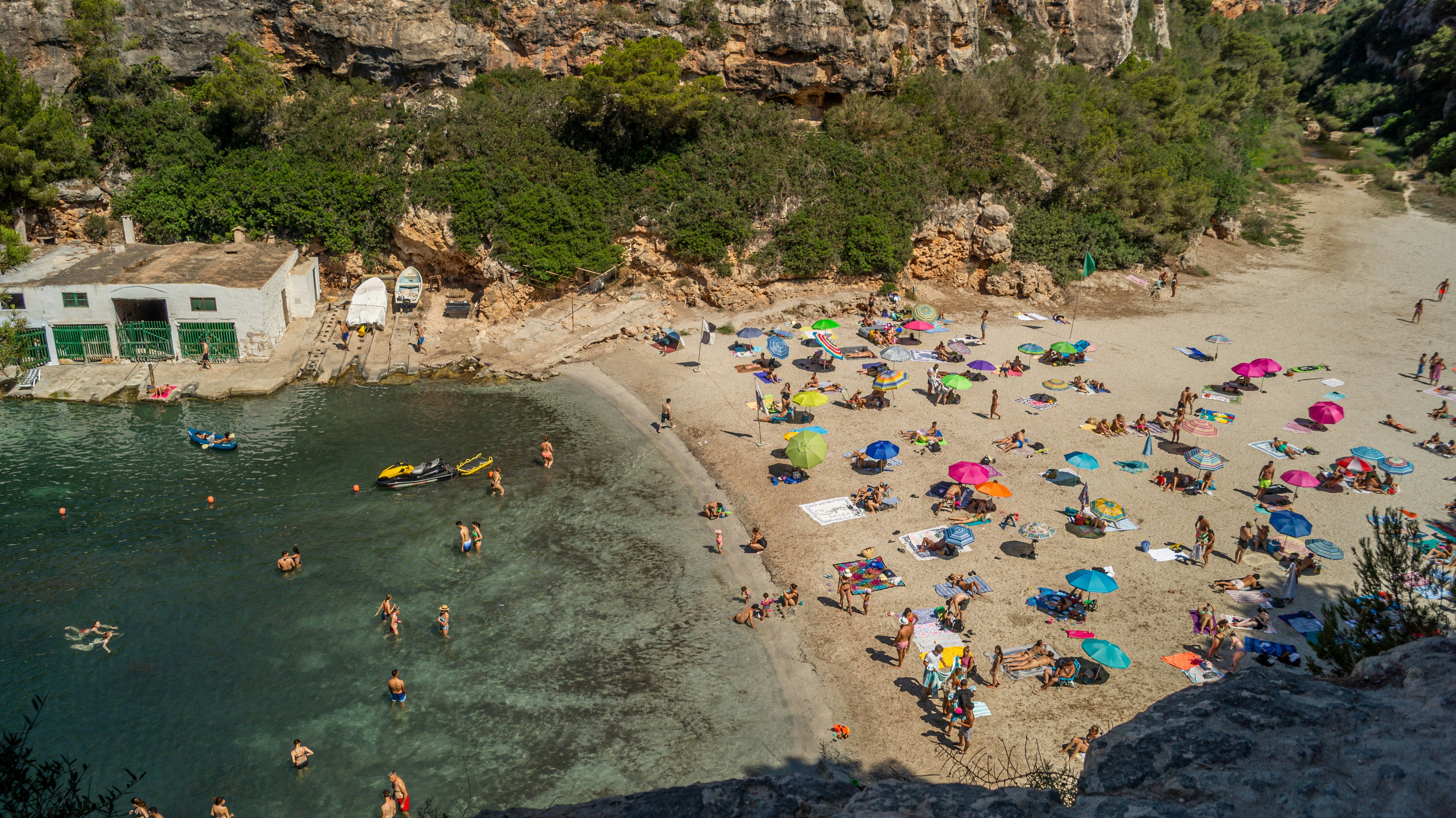 Foto de Es Torrent DEs Morts por @baseline_unsplash