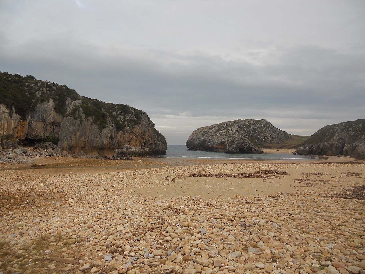 Foto de Cuevas Del Mar por @baseline_wikimedia