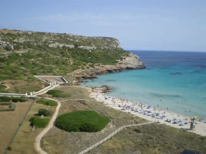 Foto de Cala Mitjana por @davthy