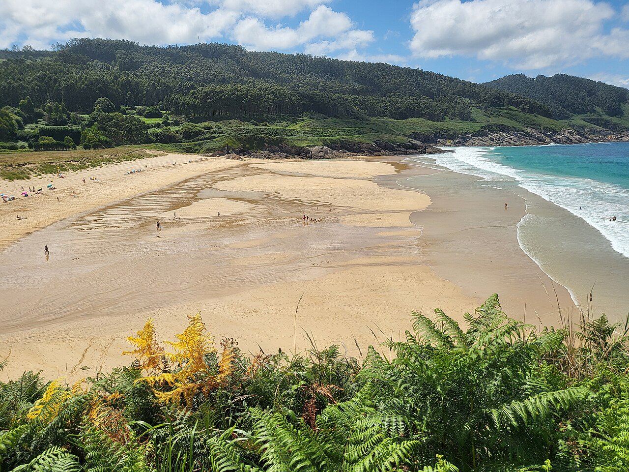 Foto de Esteiro por @baseline_wikimedia
