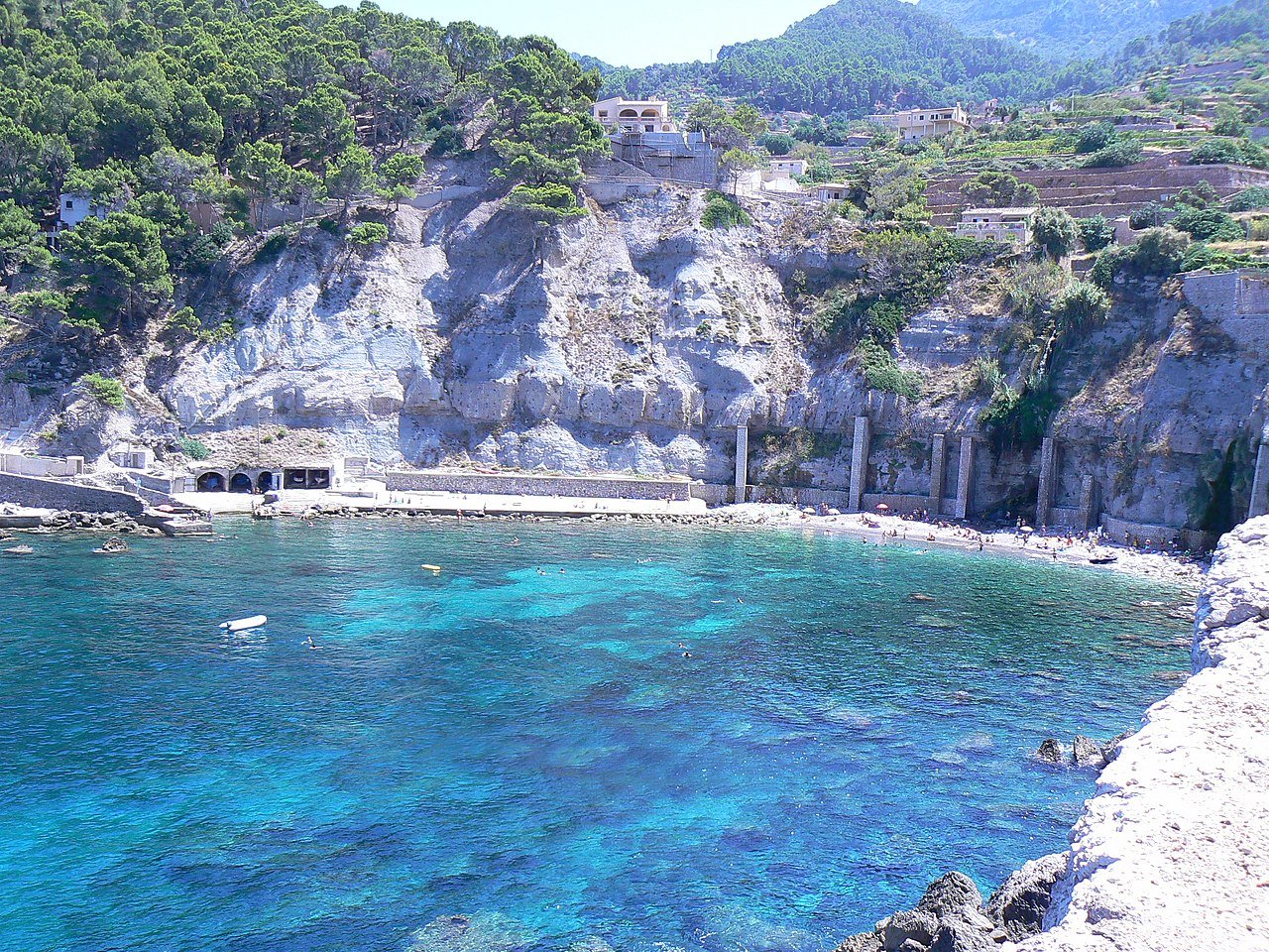 Foto de Cala Banyalbufar por @baseline_wikimedia