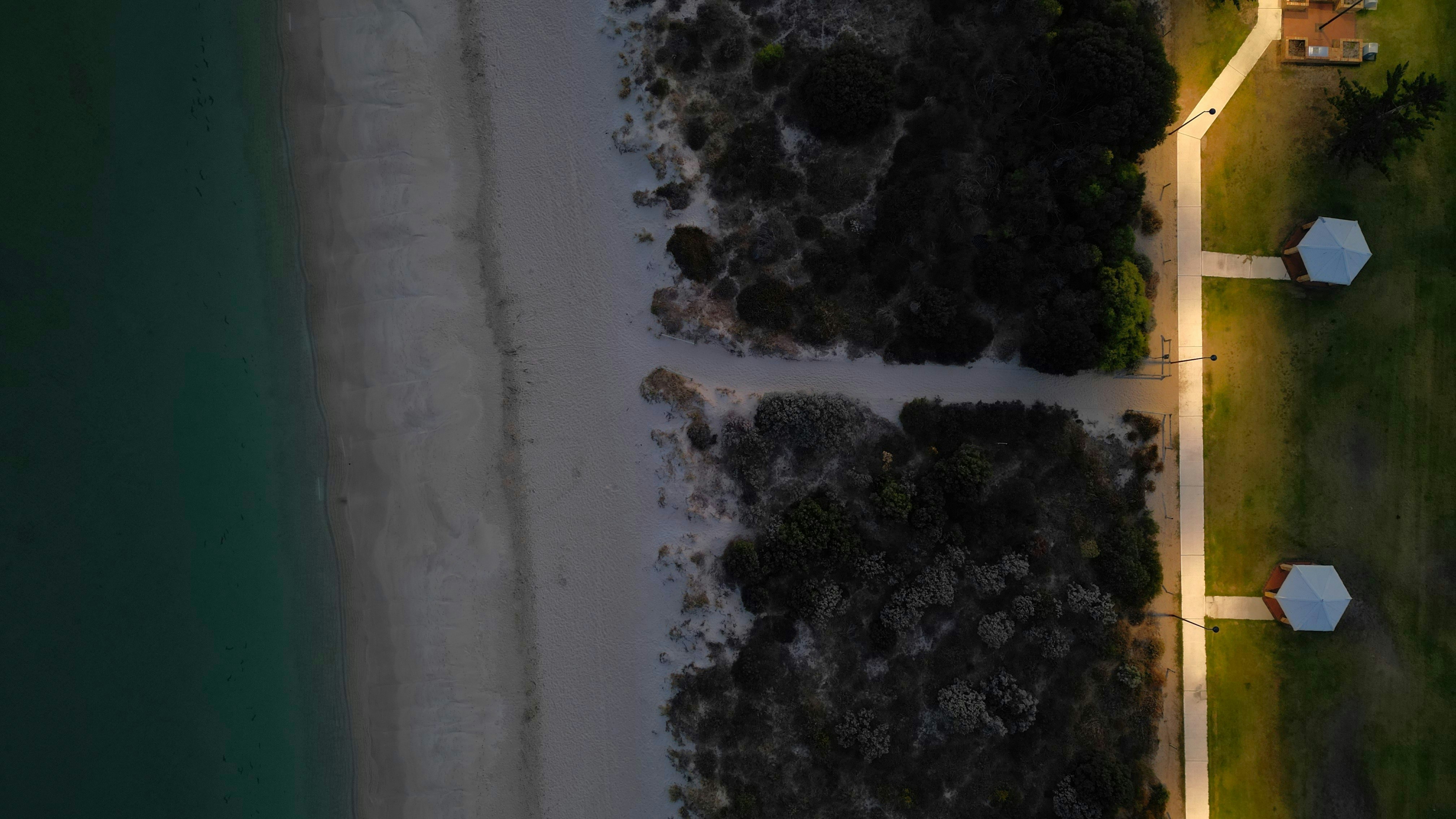 Foto de Los Pedregales por @baseline_unsplash