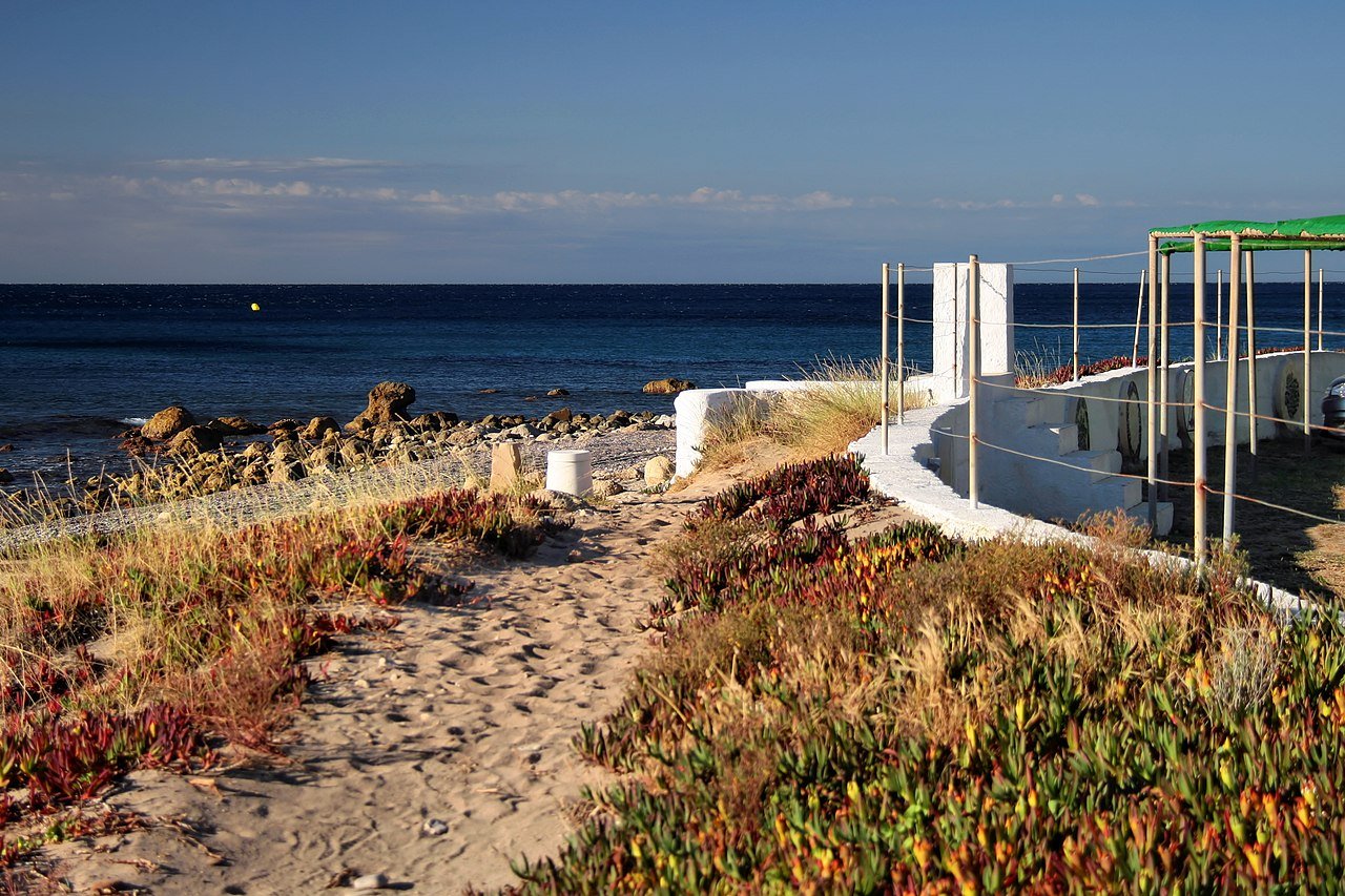 Foto de Cala Bea por @baseline_wikimedia