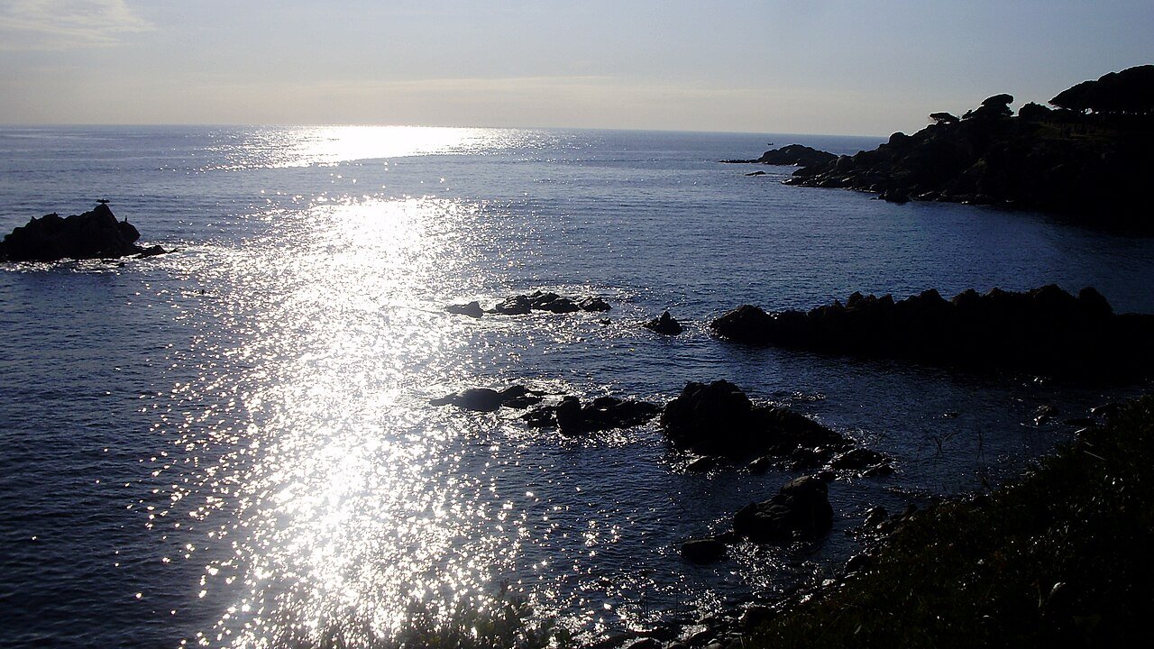 Foto de Cala Estreta por @baseline_wikimedia