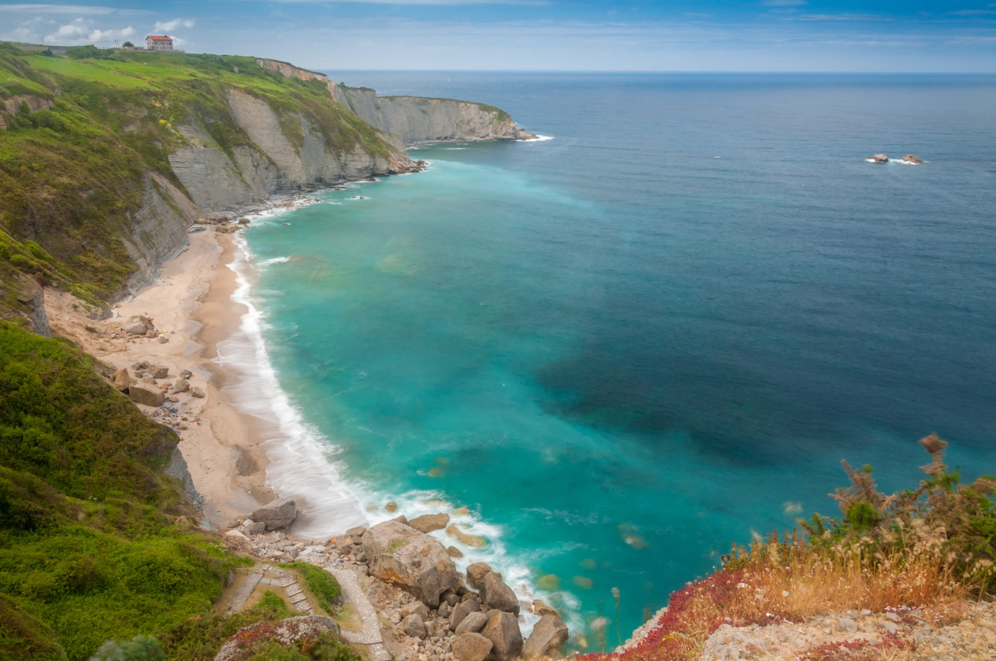 Foto de Cagonera Y Serín por 📸 Mampiris - Turismo Asturias