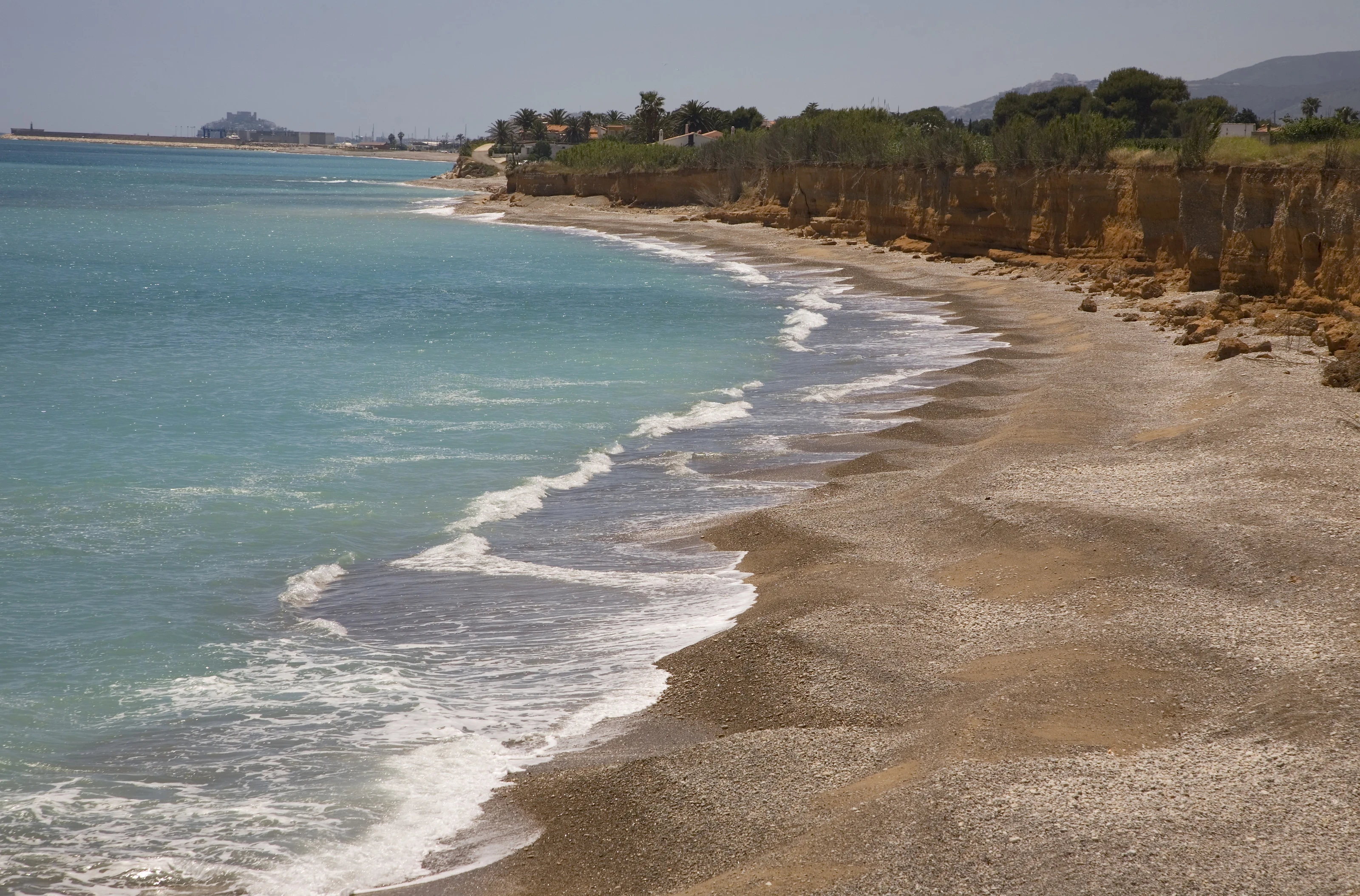 Foto de Playa De La Caracola por 📸 © Turespaña
Fuente: tourspain.es