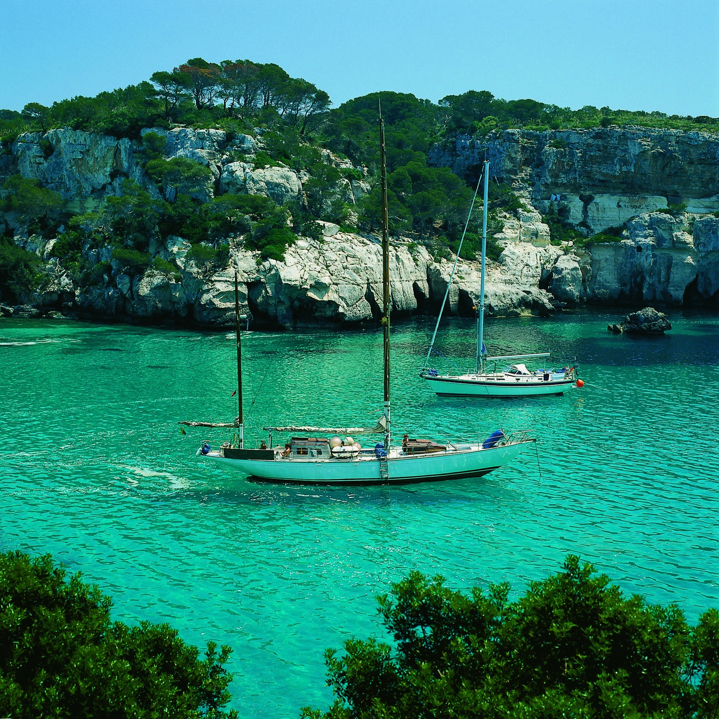 Foto de Cala Macarella por 📸 © Turespaña
Fuente: tourspain.es