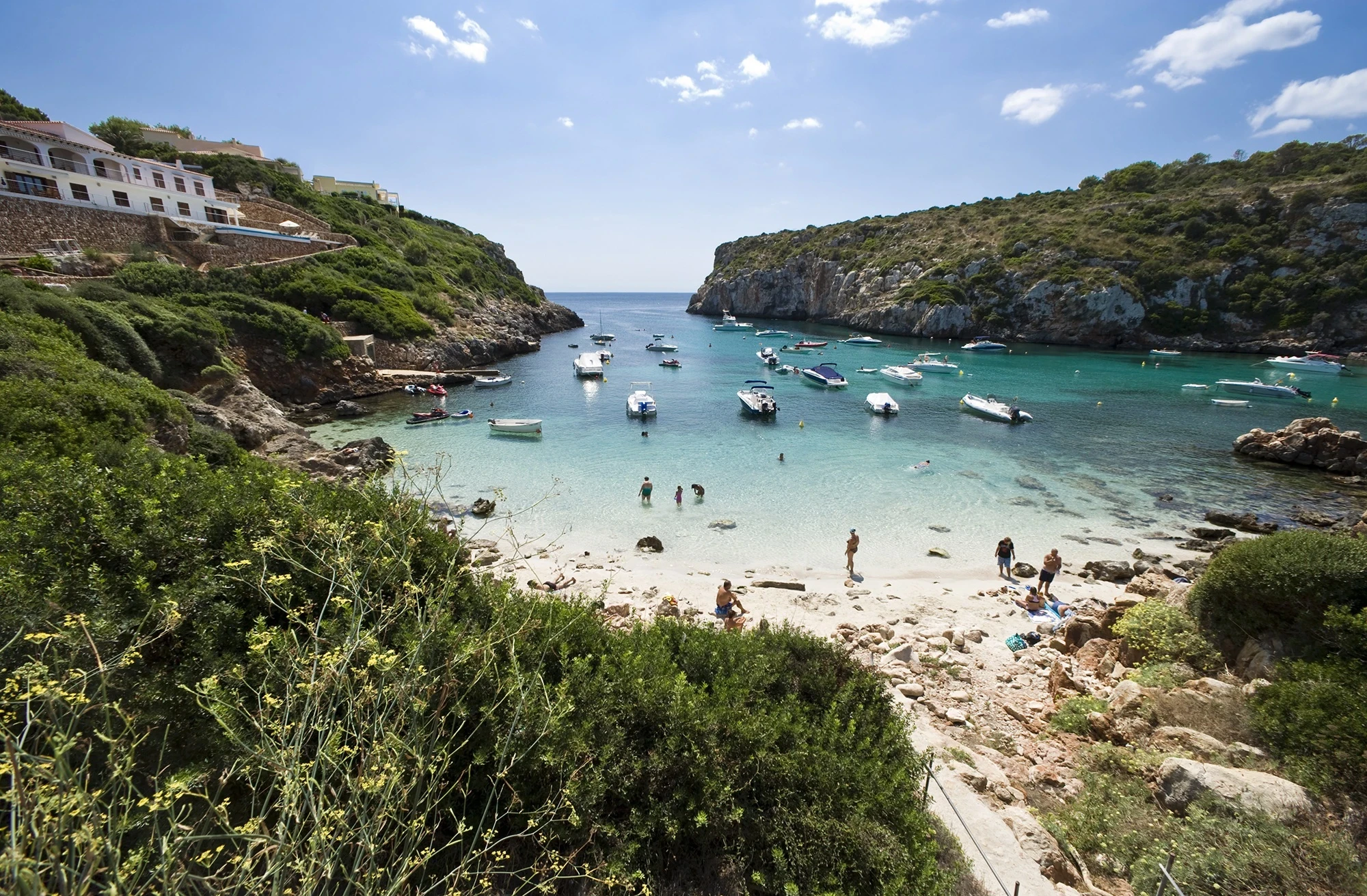 Foto de Cala Canutells por 📸 © Turespaña
Fuente: tourspain.es