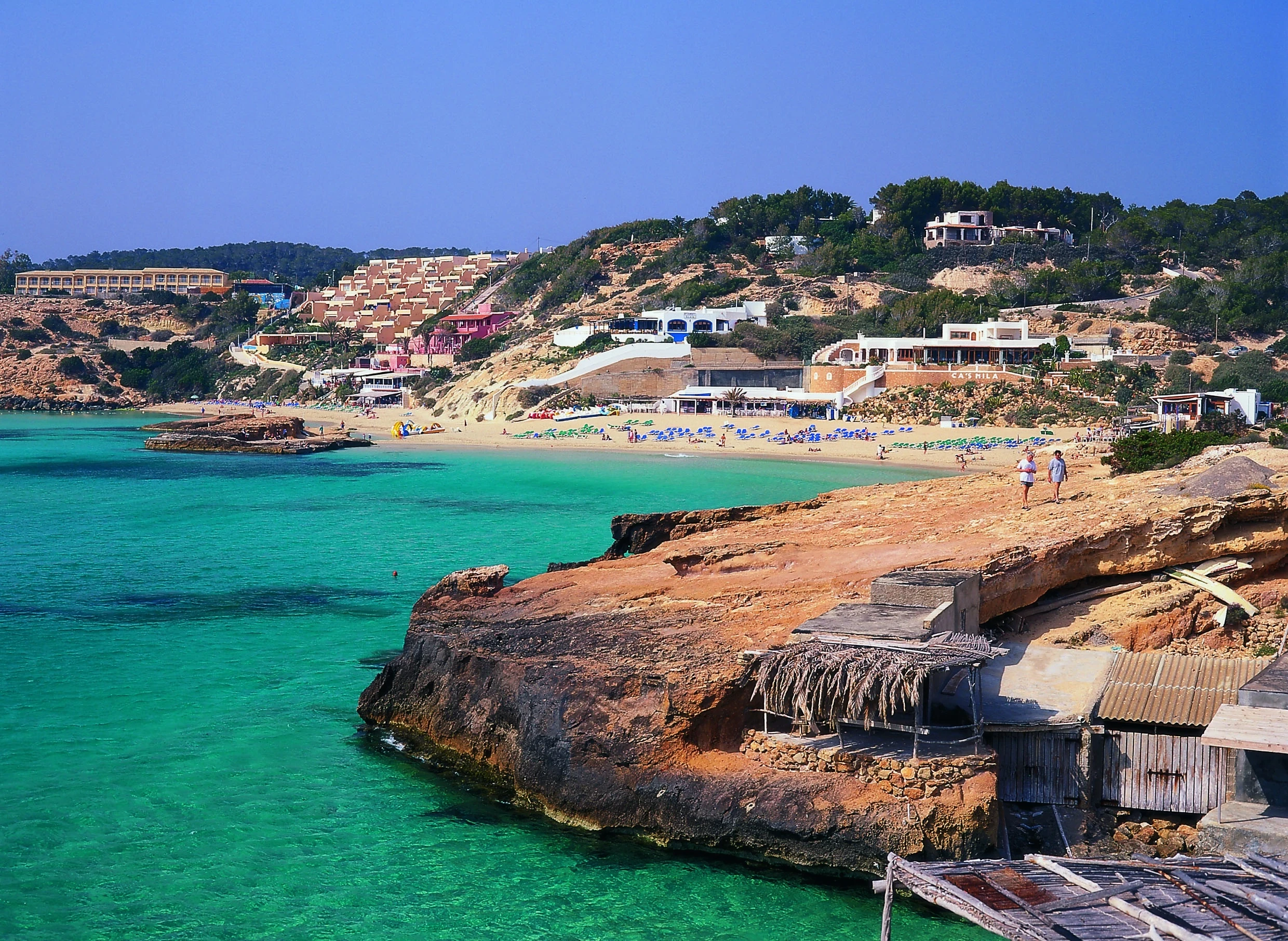 Foto de Cala Tarida por 📸 © Turespaña
Fuente: tourspain.es