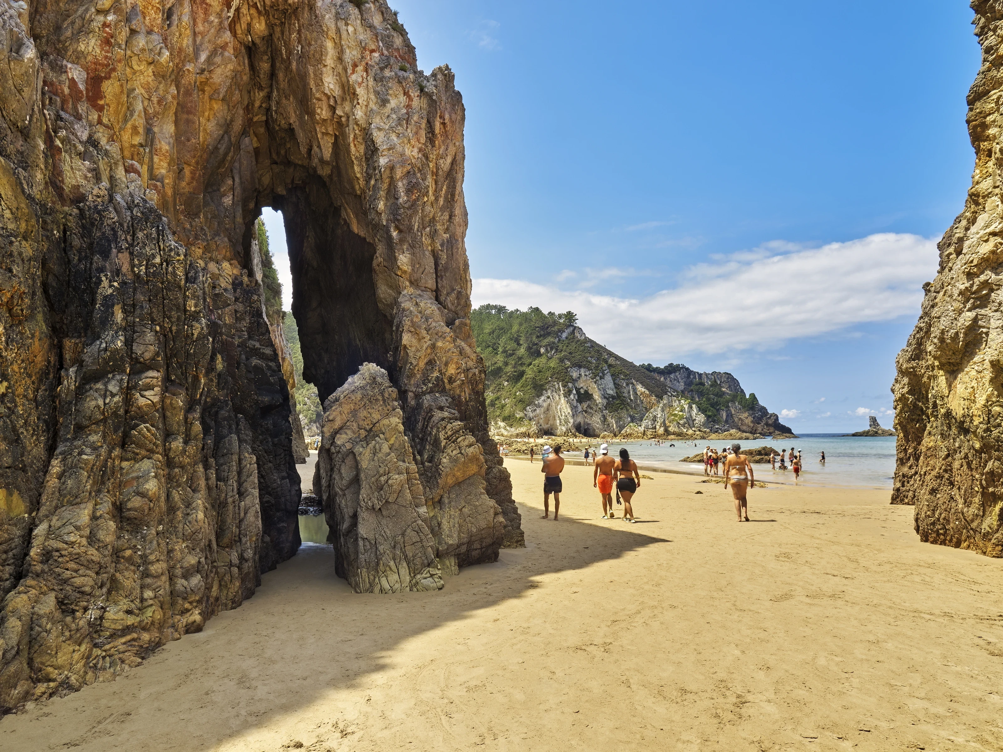 Foto de La Franca por 📸 Juan de Tury - Turismo Asturias
