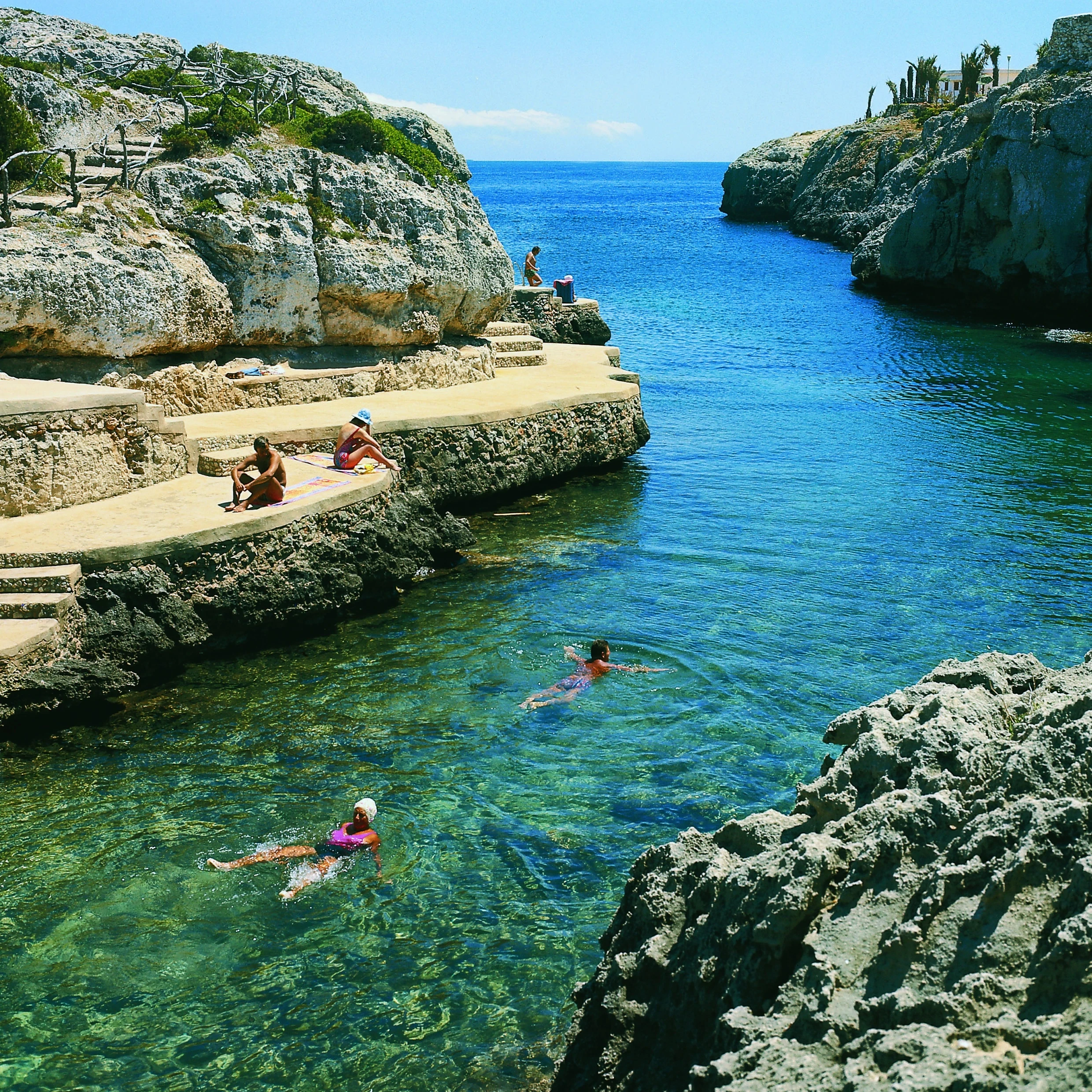 Foto de Cala En Forcat por 📸 © Turespaña
Fuente: tourspain.es