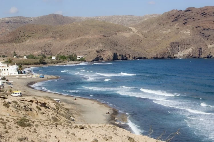 Foto de Las Negras por 📸 © TURISMO ANDALUZ
Fuente: andalucia.org