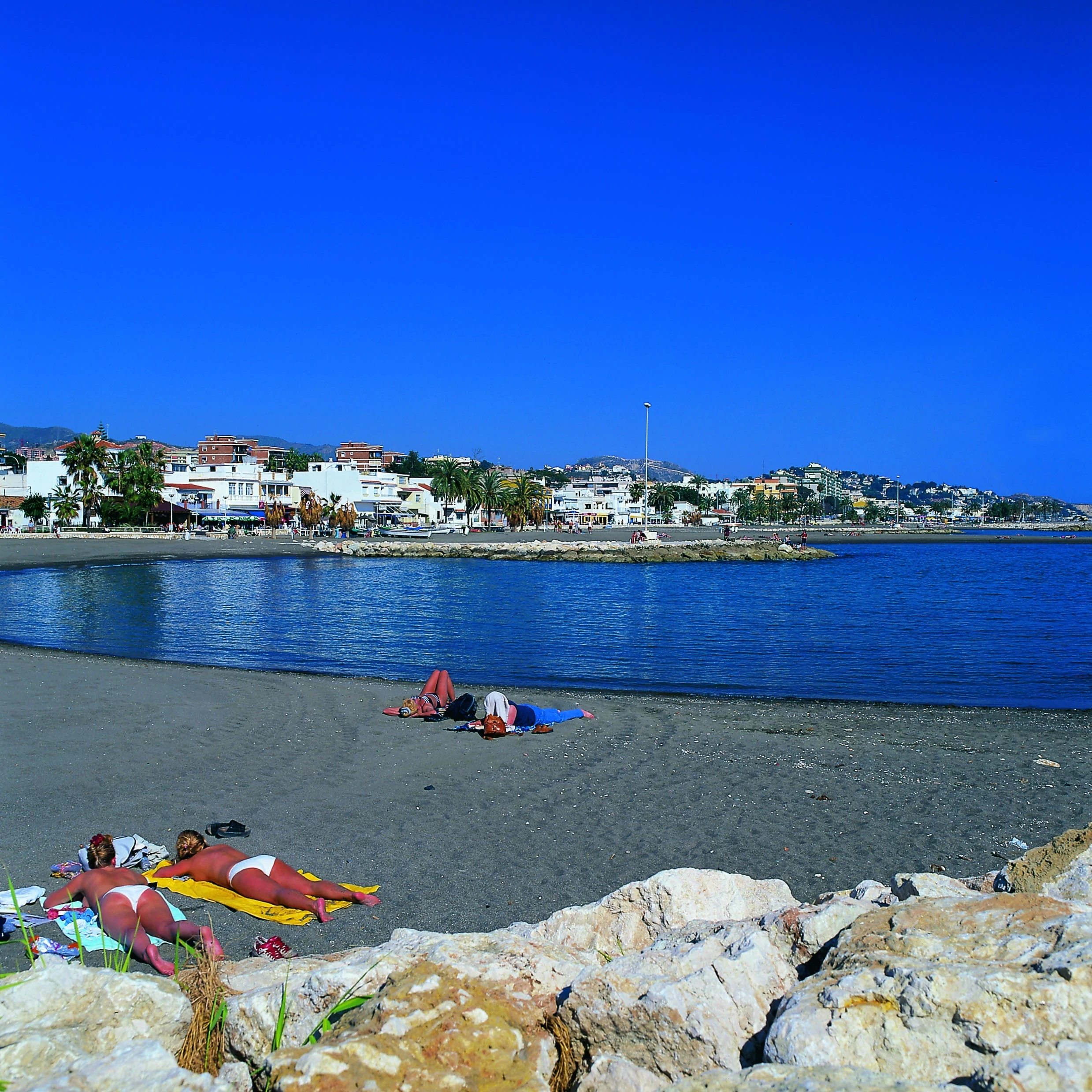 Foto de Cala Del Moral por 📸 © Turespaña
Fuente: tourspain.es