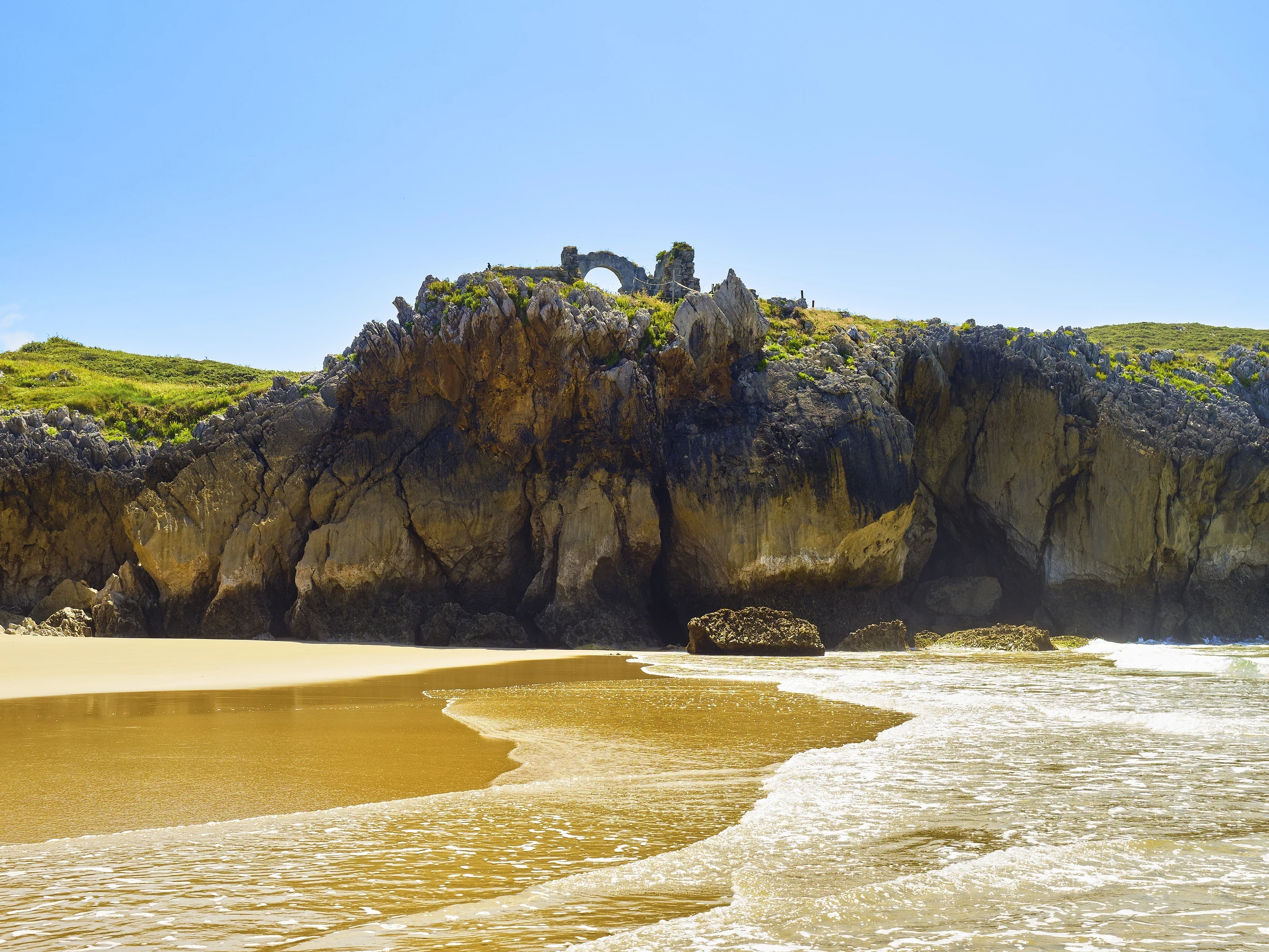 Foto de San Martín por 📸 Juan de Tury - Turismo Asturias